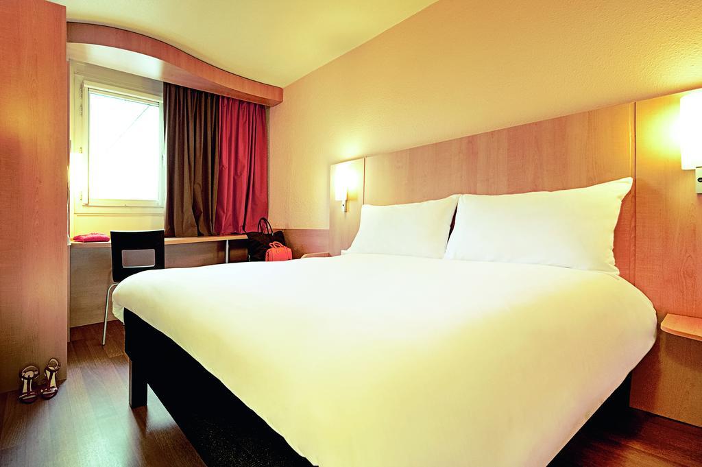 Dc International Hotel